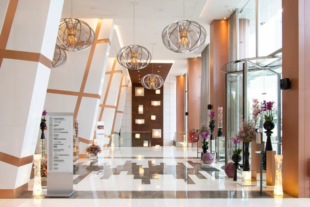 Lobby de diseño contemporáneo de EPIC SANA Lisboa