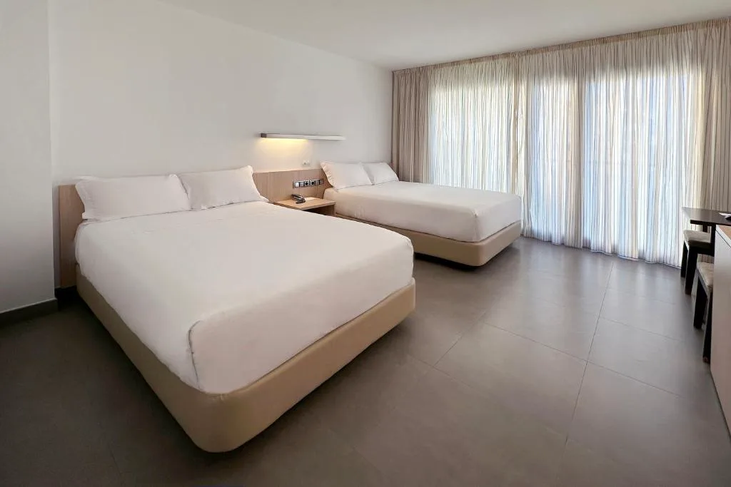 Habitación doble con balcón