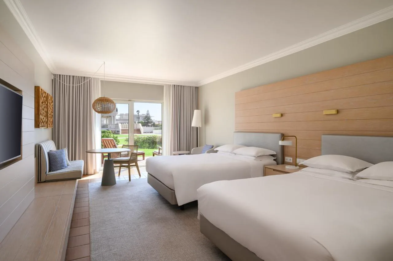 Habitación doble con terraza en Praia D'El Rey Marriott