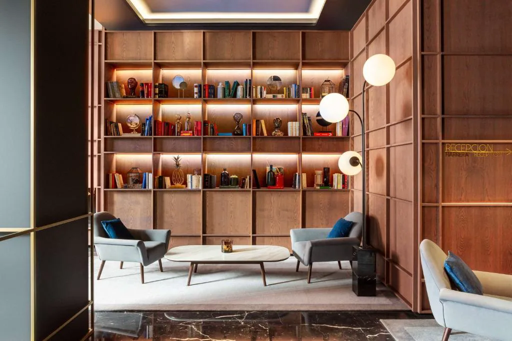 Biblioteca del hotel